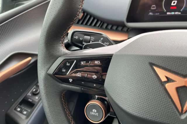 CUPRA Tavascan (2025) thumbnail 6