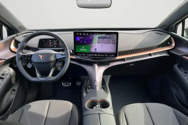 CUPRA Tavascan (2025) thumbnail 5