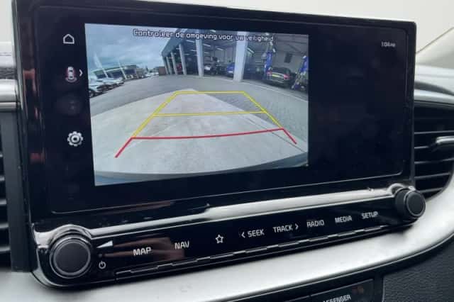 Kia Ceed Sportswagon (2022) thumbnail 4