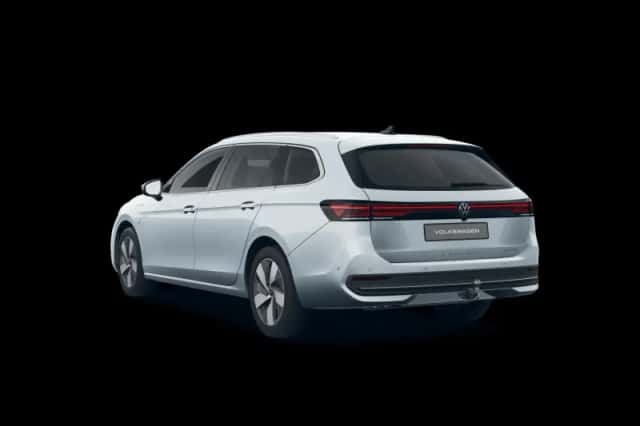 Volkswagen Passat (2025) thumbnail 5