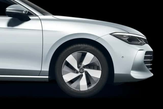 Volkswagen Passat (2025) thumbnail 6