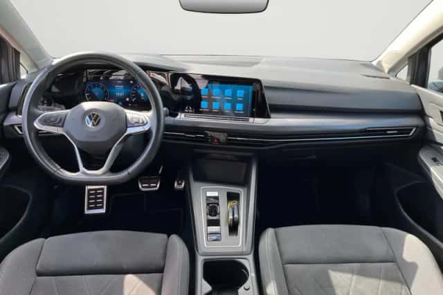 Volkswagen Golf (2020) thumbnail 5