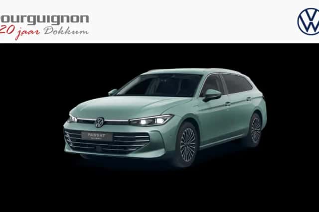 Volkswagen Passat (2025) thumbnail 1