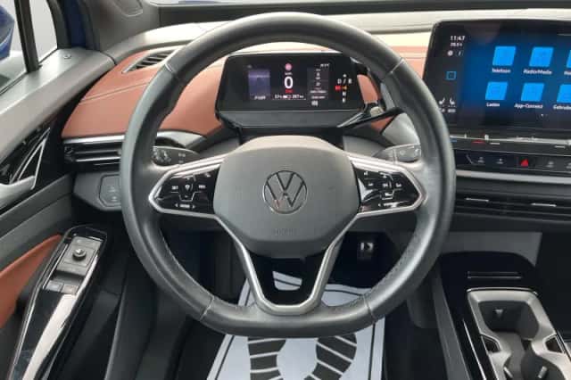 Volkswagen ID.5 (2024) thumbnail 6