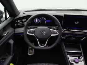 Volkswagen Tiguan (2025) thumbnail 3