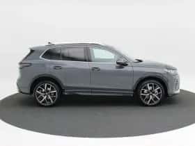 Volkswagen Tiguan (2025) thumbnail 9