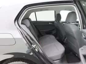 Volkswagen Golf (2026) thumbnail 33
