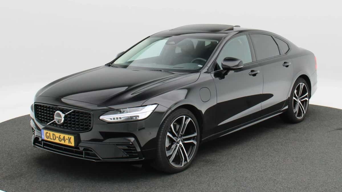Volvo S90 (2024) — foto 1