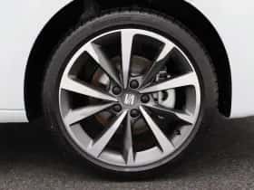 SEAT Leon (2025) thumbnail 11