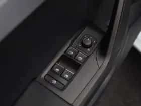 SEAT Leon (2025) thumbnail 18