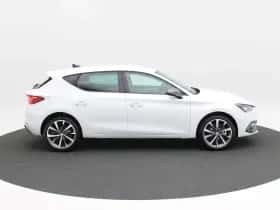 SEAT Leon (2025) thumbnail 6