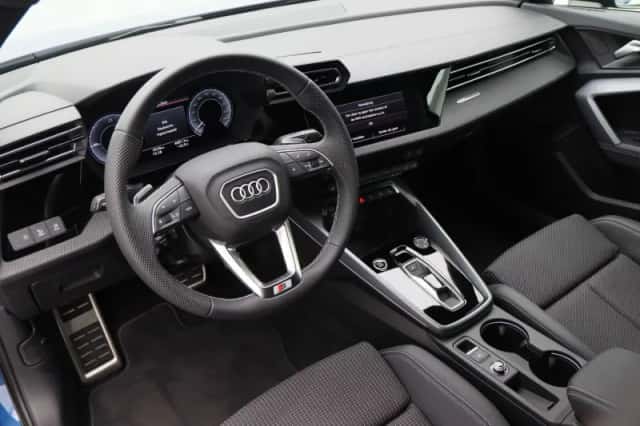 Audi A3 (2025) thumbnail 3
