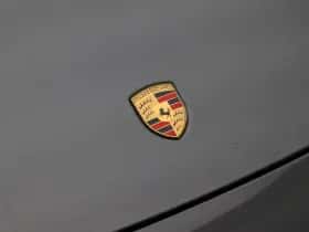 Porsche 911 (2023) thumbnail 11