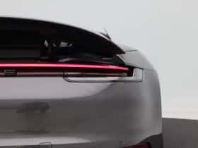 Porsche 911 (2023) thumbnail 14