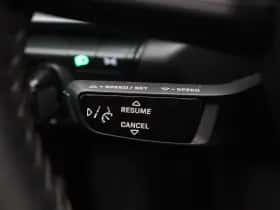 Porsche 911 (2023) thumbnail 22