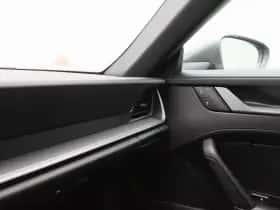 Porsche 911 (2023) thumbnail 33