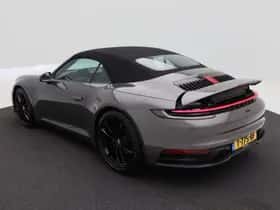 Porsche 911 (2023) thumbnail 43
