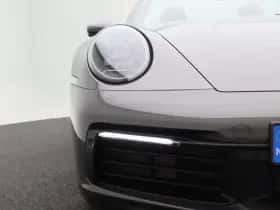 Porsche 911 (2023) thumbnail 10