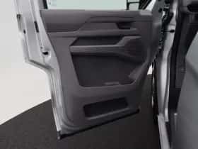 Volkswagen E-Transporter (2026) thumbnail 17