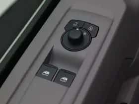 Volkswagen E-Transporter (2026) thumbnail 18