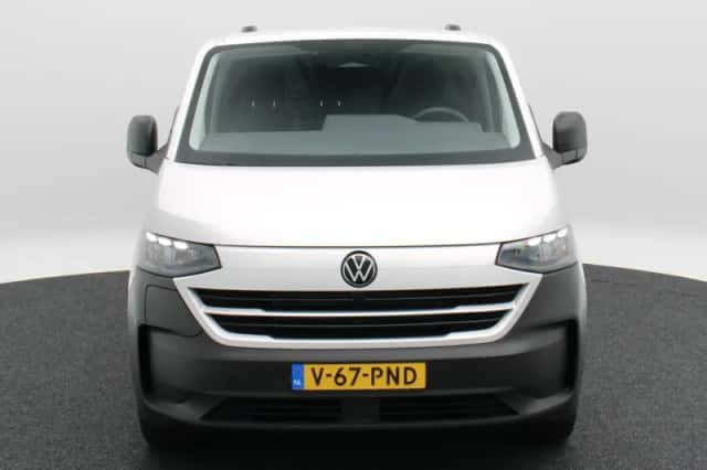 Volkswagen E-Transporter (2026) thumbnail 4