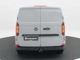 Volkswagen E-Transporter (2026) thumbnail 5
