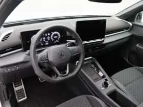Volkswagen T-Roc (2026) thumbnail 3