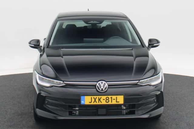 Volkswagen Golf (2026) thumbnail 4