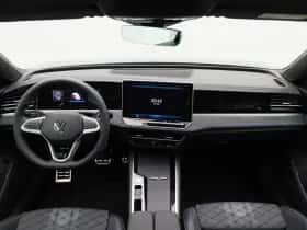 Volkswagen Passat thumbnail 41