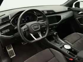 Audi Q3 (2019) thumbnail 3
