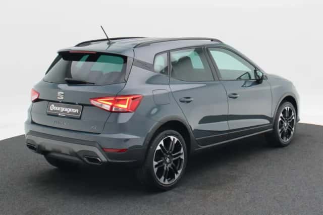 SEAT Arona (2026) thumbnail 2