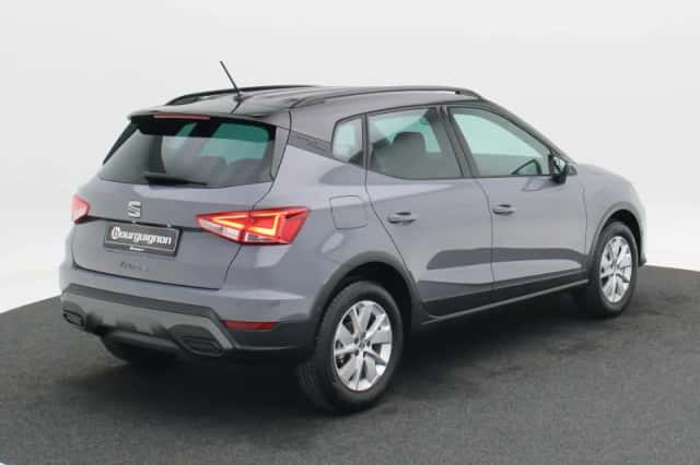 SEAT Arona (2026) thumbnail 2