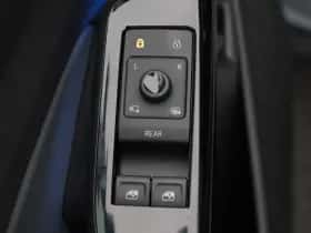 Volkswagen ID.4 (2025) thumbnail 18