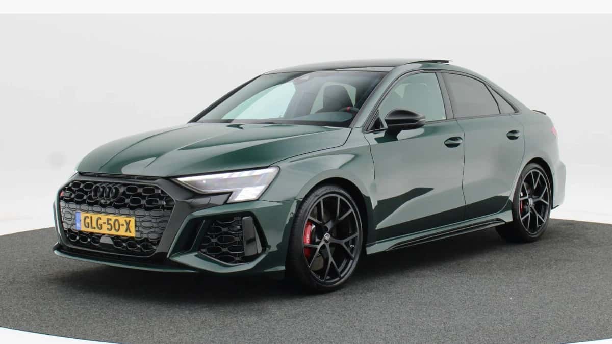 Audi RS3 (2024) — foto 1