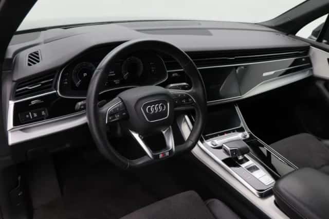 Audi Q7 (2020) thumbnail 4