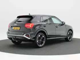 Audi Q2 (2025) thumbnail 2