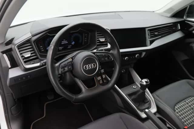 Audi A1 (2022) thumbnail 3