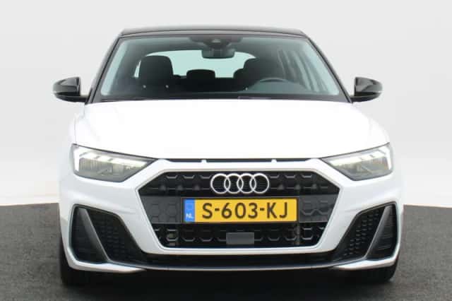 Audi A1 (2022) thumbnail 4