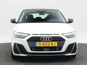 Audi A1 (2022) thumbnail 4