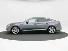 Audi A5 (2018) thumbnail 10