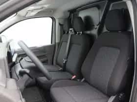 Volkswagen E-Transporter (2026) thumbnail 18