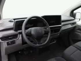 Volkswagen E-Transporter (2026) thumbnail 3