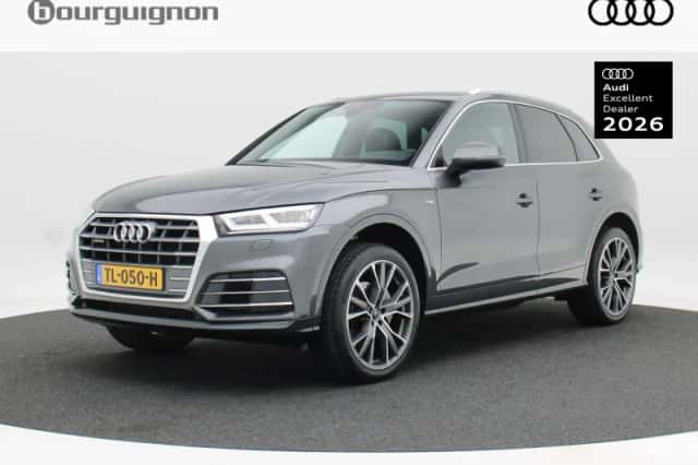 Audi Q5 (2018) thumbnail 1