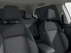 Volkswagen Golf (2026) thumbnail 5