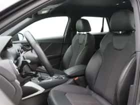 Audi Q2 (2020) thumbnail 5