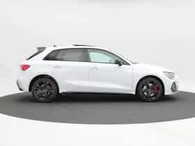 Audi A3 (2025) thumbnail 8