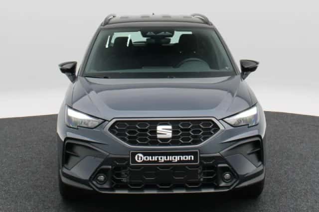 SEAT Arona (2027) thumbnail 4