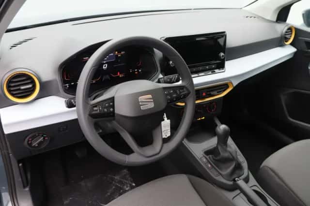 SEAT Arona (2027) thumbnail 3