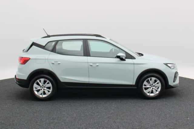 SEAT Arona (2026) thumbnail 6