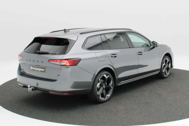 Škoda Superb (2026) thumbnail 2